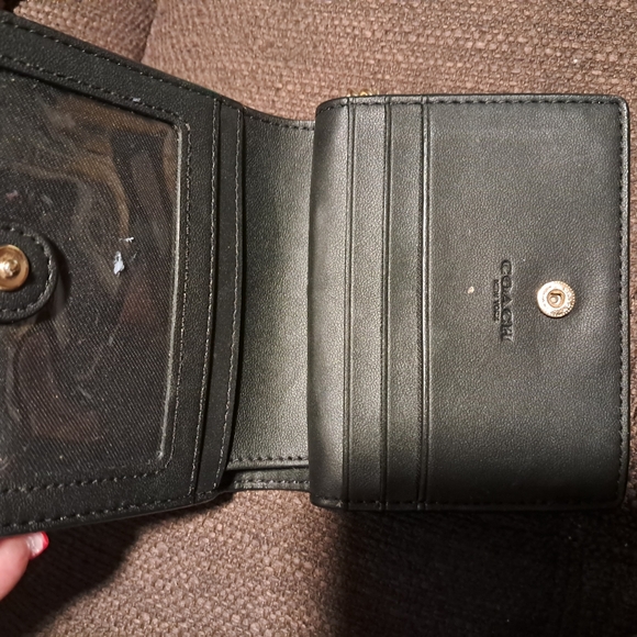 Purse - Picture 4 of 4